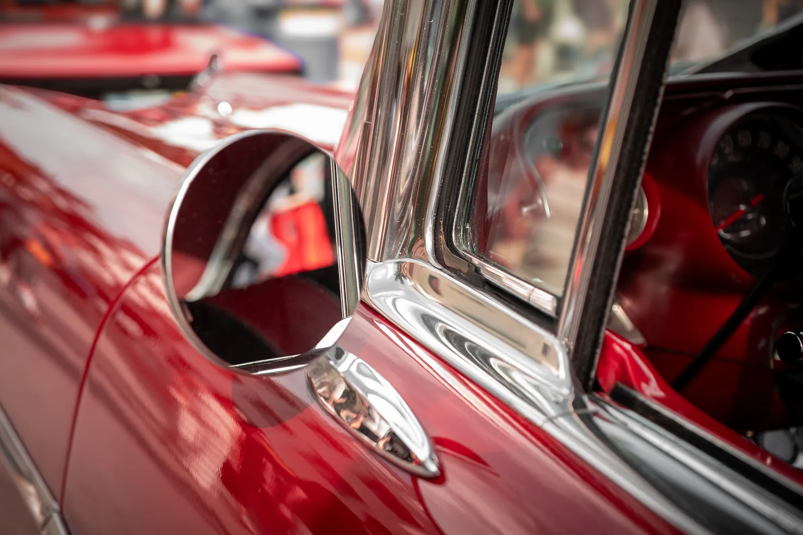 Chevrolet Bel Air — side mirror reflection