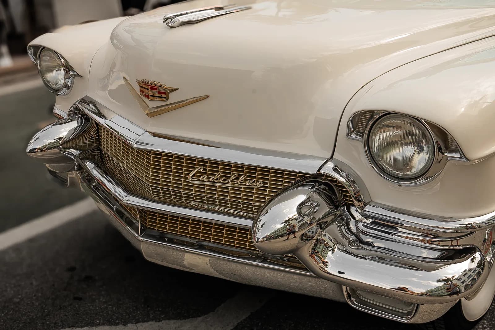 Cadillac Eldorado — front three-quarter