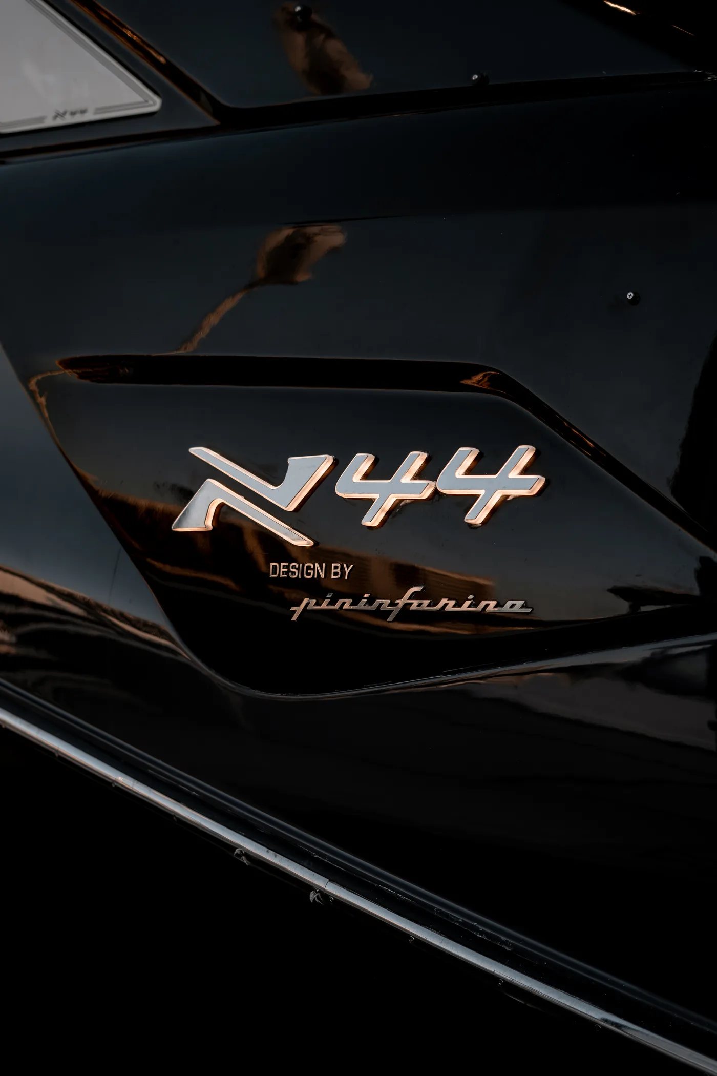 N44 by Pininfarina — branding on the hull