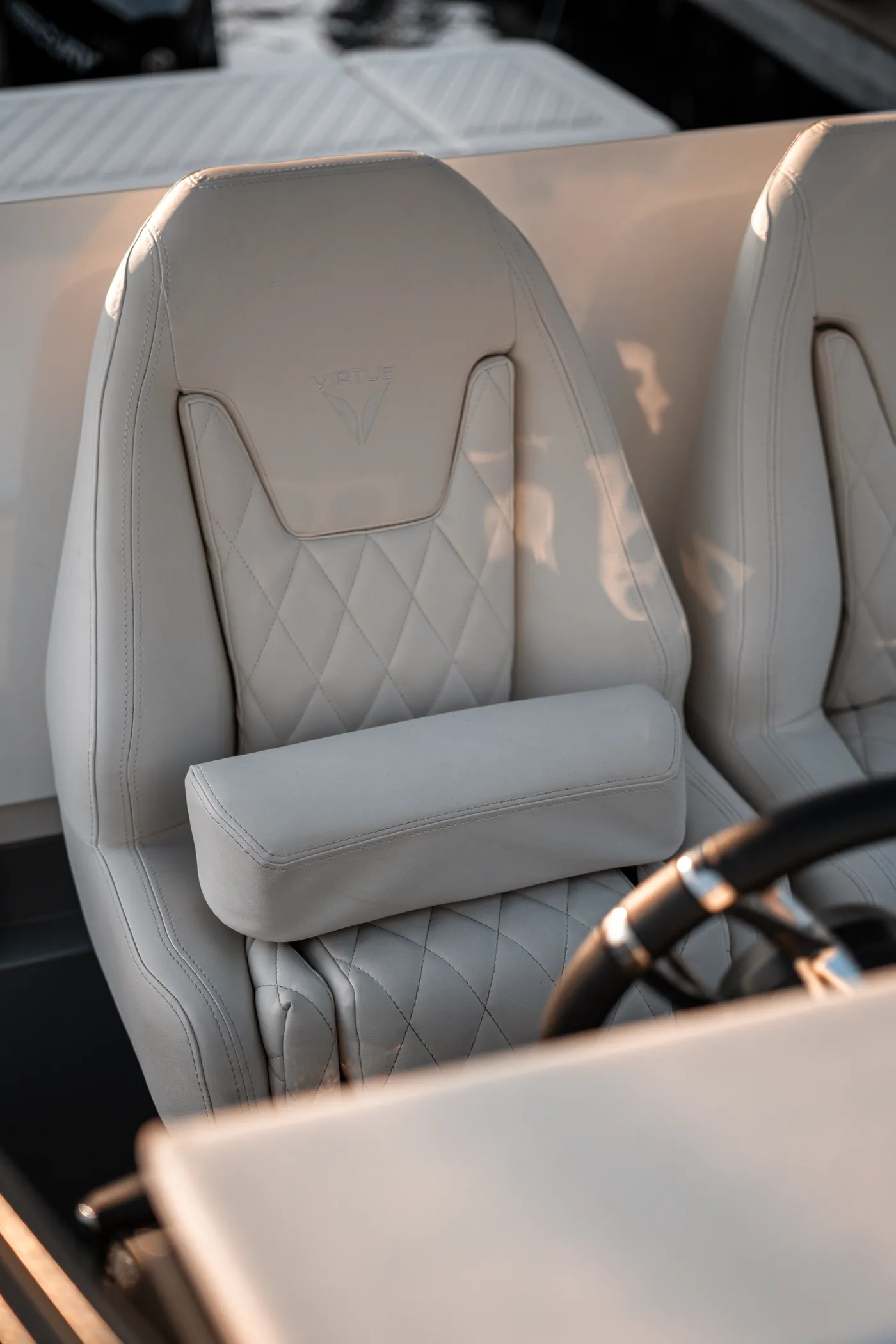 Virtue — quilted helm seat