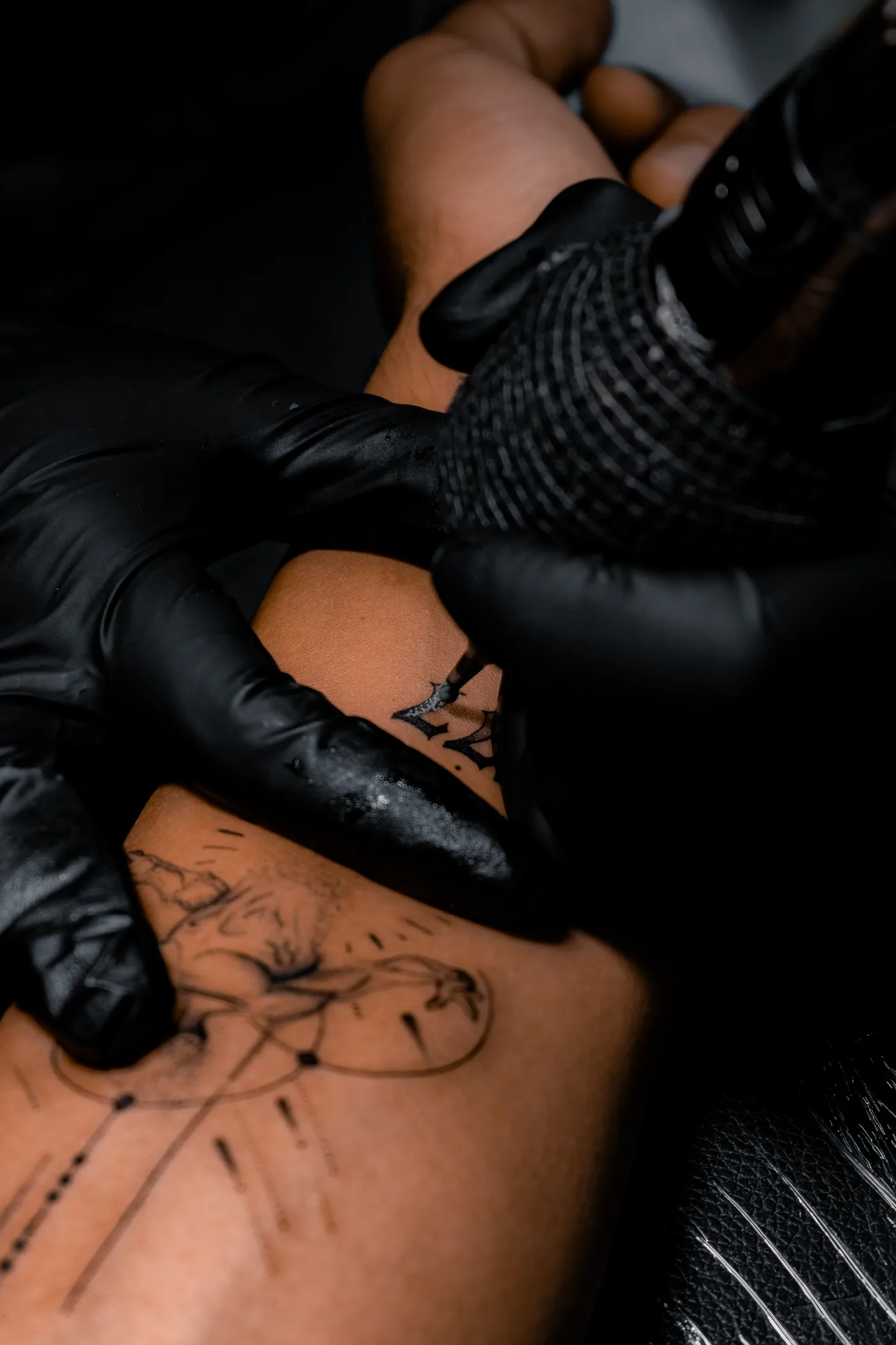 The finished fine-line piece, close detail